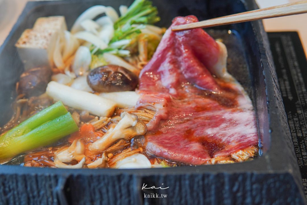 大阪必吃！心齋橋神戶牛極上壽喜燒名店！神戶和牛壽喜燒涮涮鍋 菊鶴。河景包廂享受頂級奢華套餐