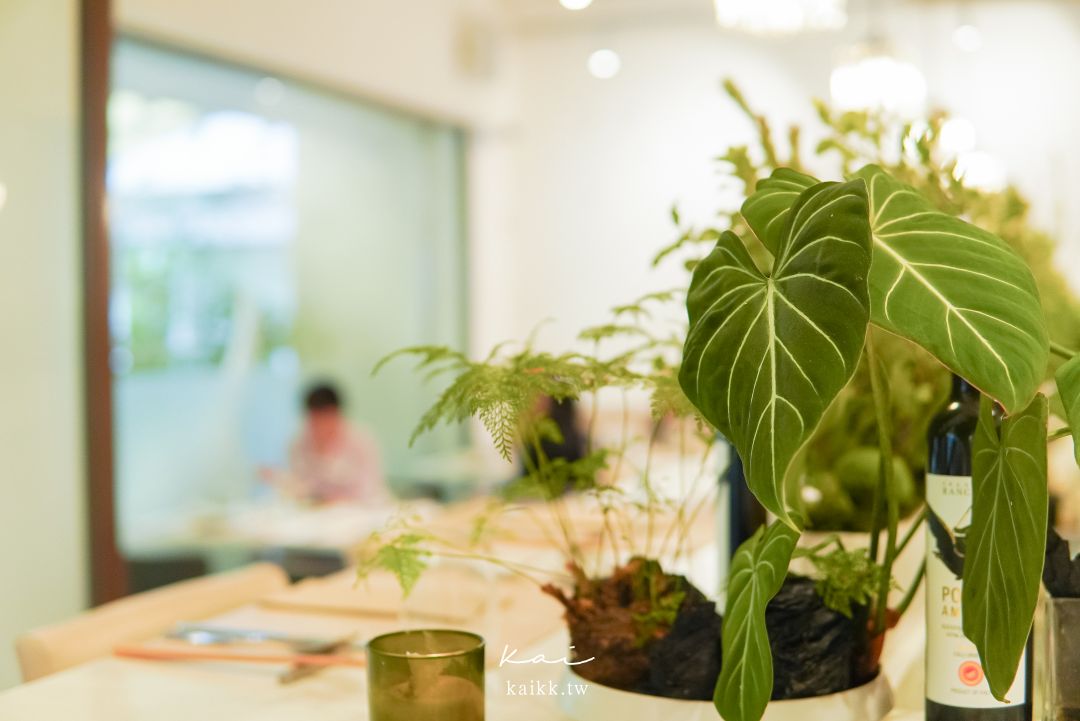 rooTi地中海料理｜永康街最美最浪漫玻璃屋餐廳，無菜單料理藏著細膩節奏感