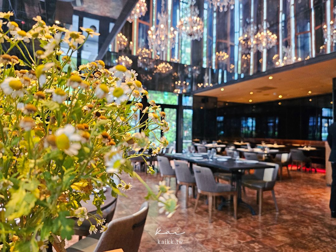 招牌波士頓龍蝦燉飯此生摯愛！驢子餐廳 L’IDIOT GRILL&PASTA 賦樂旅居店。台北東區約會聚餐推薦