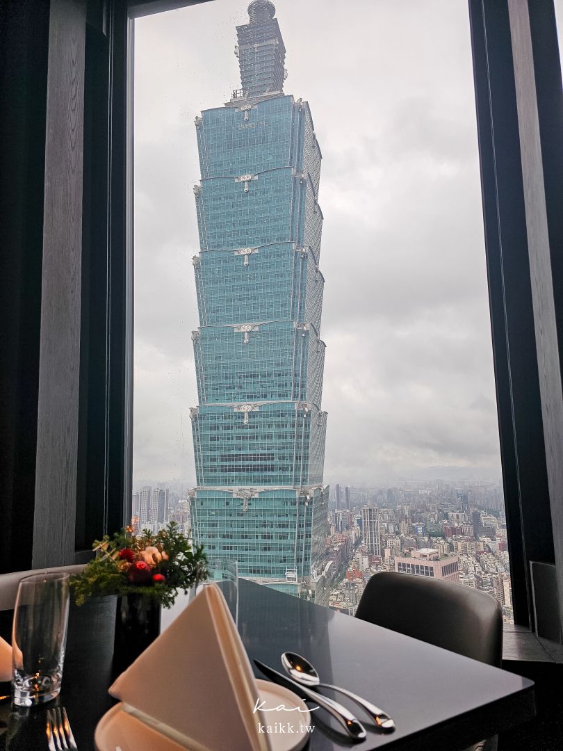 台北101景觀餐廳推薦｜Saffron 46 米其林推薦印度料理，高空景觀配正宗北印度美食