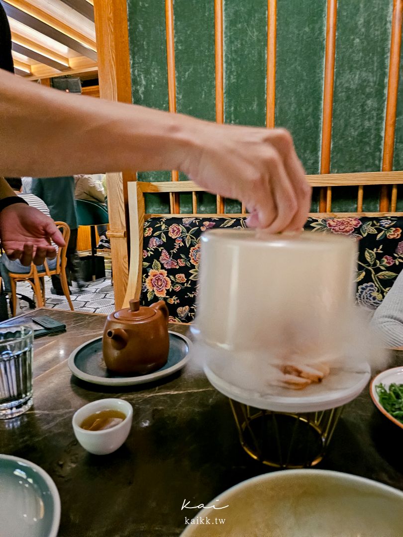 心潮飯店｜台北信義區米其林必比登台菜，芋香櫻桃鴨炒飯、功夫郁香雞湯必點