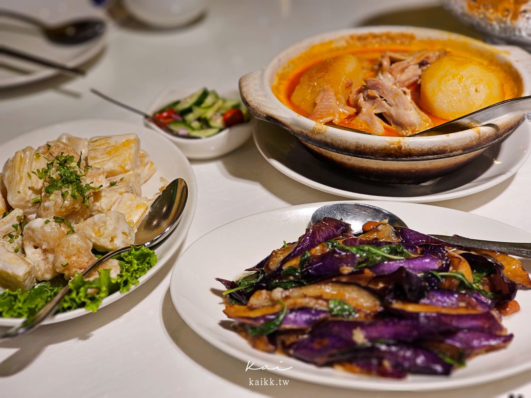 天母SOGO美食|非常泰天母SOGO店,芝山站聚餐方便、月亮蝦餅與黃咖哩雞必點 天母SOGO美食|非常泰天母SOGO店,芝山站聚餐方便、月亮蝦餅與黃咖哩雞必點