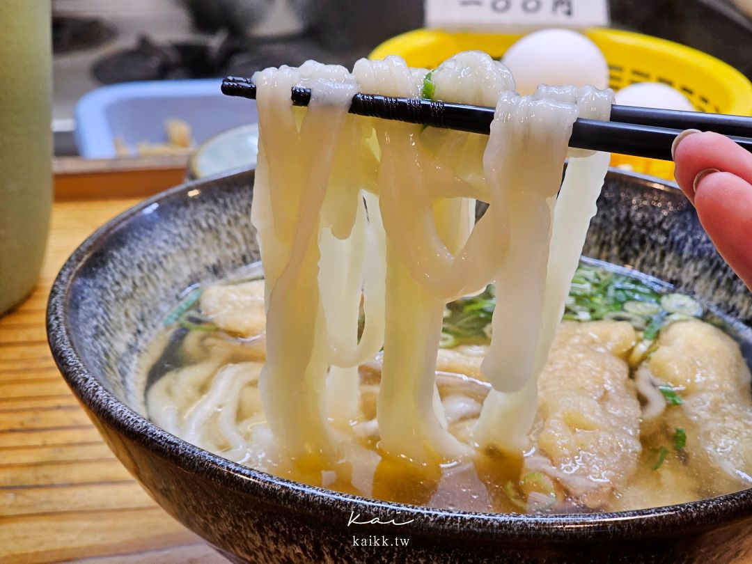 博多銅板價米其林美食。葉隱烏龍麵｜530日圓就能吃到排隊名店 @凱的日本食尚日記