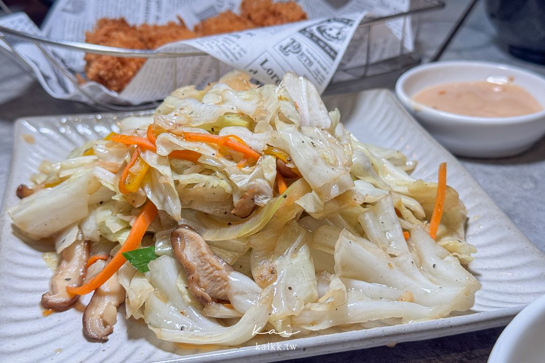 和牛十図安和店|台北最強和牛丼飯?A5和牛牛排、月見肉燥飯一次開箱 和牛十図安和店|台北最強和牛丼飯?A5和牛牛排、月見肉燥飯一次開箱