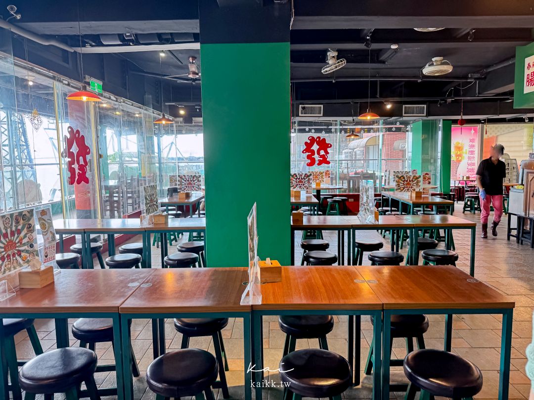 淡水佬港茶餐廳開箱｜淡水渡船頭港式飲茶。有河景、廁所、冷氣的寶藏餐廳