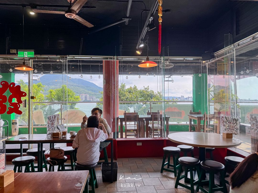 淡水佬港茶餐廳開箱｜淡水渡船頭港式飲茶。有河景、廁所、冷氣的寶藏餐廳