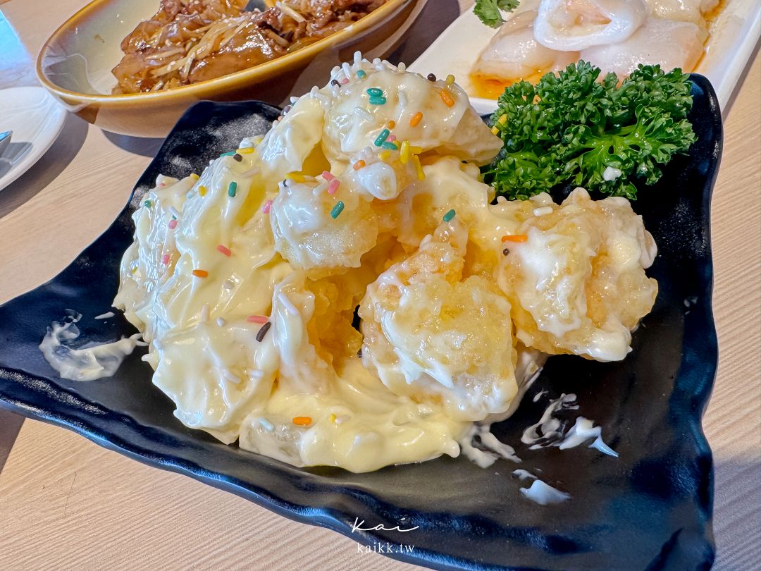 淡水佬港茶餐廳開箱｜淡水渡船頭港式飲茶。有河景、廁所、冷氣的寶藏餐廳