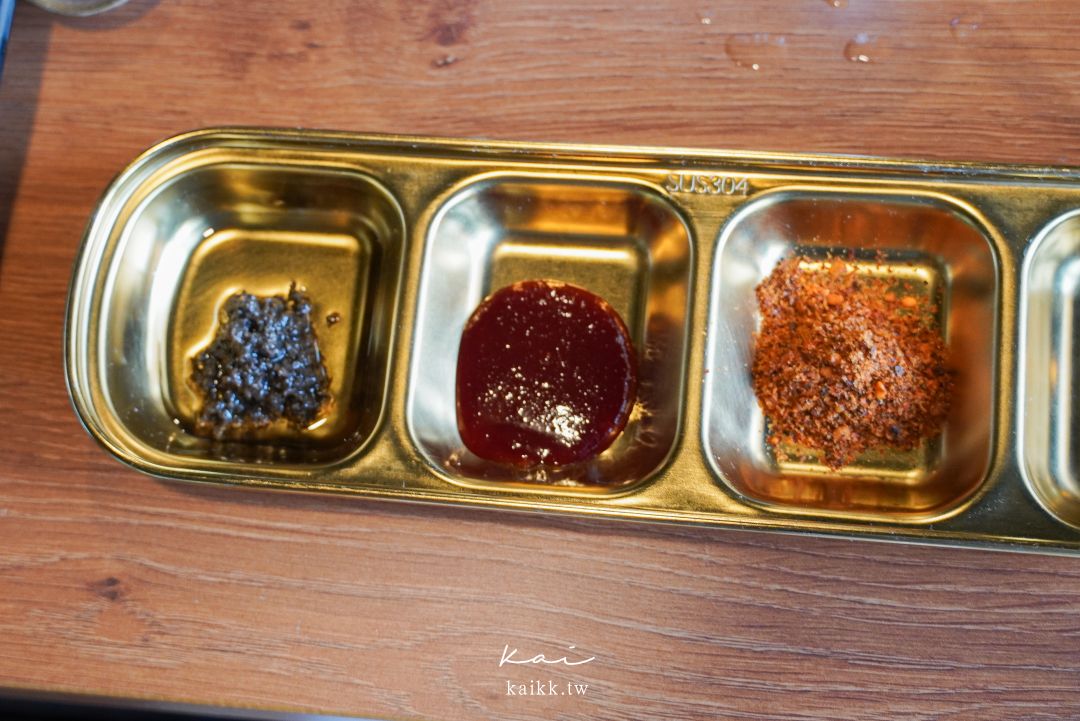 淡水聚餐最愛梨花大苑｜淡水超強燒肉吃到飽，見島牛、雪蟹膏拌飯、人蔘雞湯一次吃