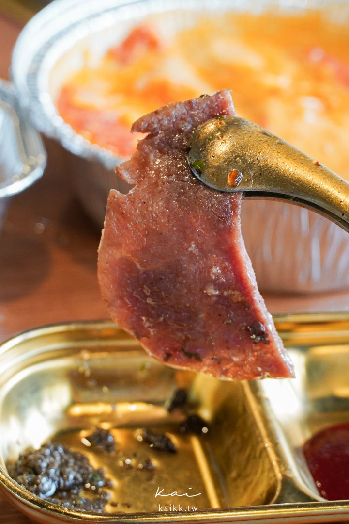 淡水聚餐最愛梨花大苑｜淡水超強燒肉吃到飽，見島牛、雪蟹膏拌飯、人蔘雞湯一次吃