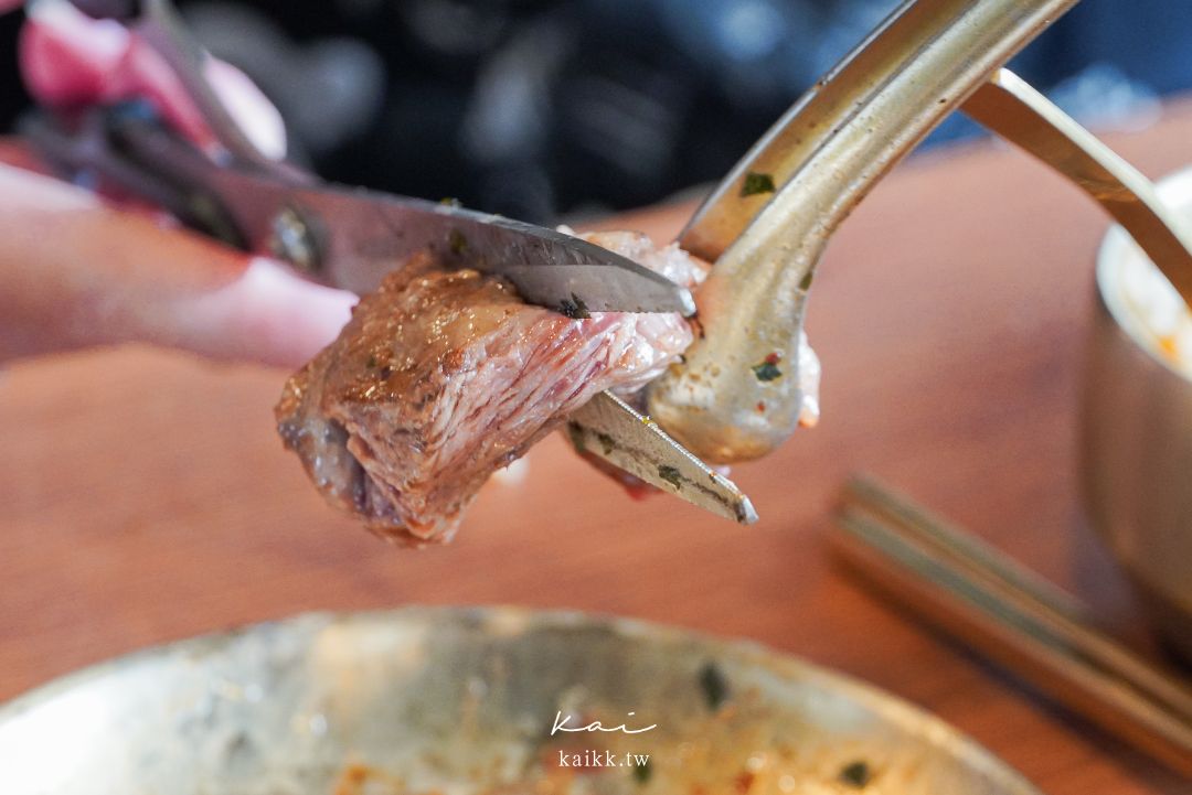 淡水聚餐最愛梨花大苑｜淡水超強燒肉吃到飽，見島牛、雪蟹膏拌飯、人蔘雞湯一次吃
