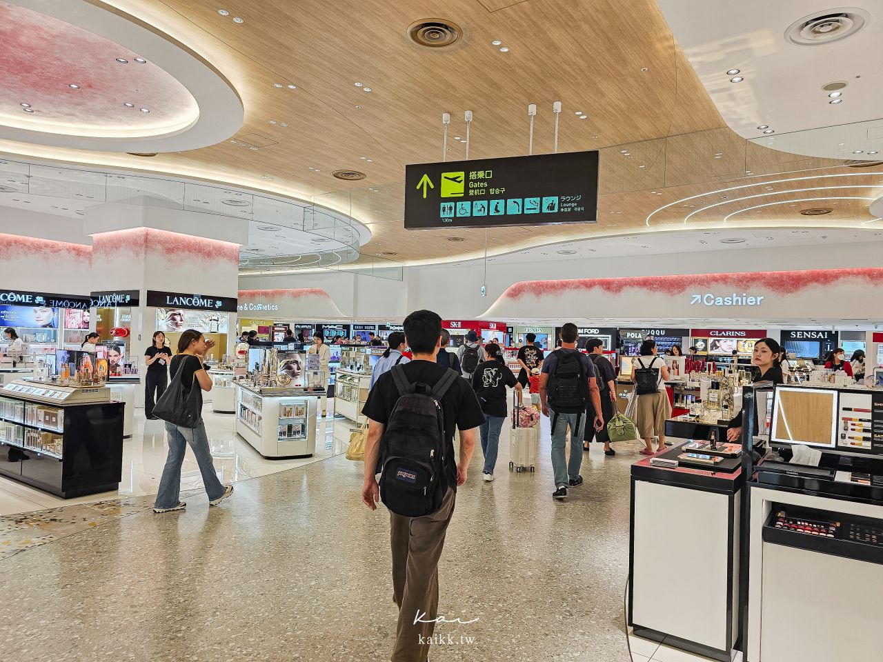 2026關西機場攻略｜第一航廈美食、免稅店精品、伴手禮、自助報到、行李秤重整理區一次看
